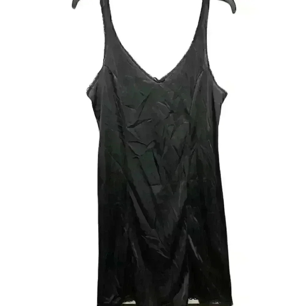 WARNER'S Vintage Black Dress Slip Medium
